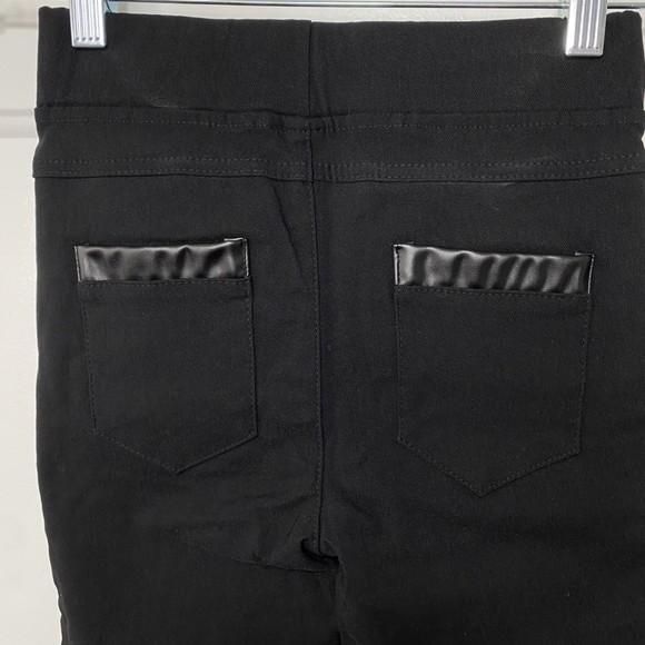 NWOT Cute Stretch Faux Leather Lace Embroidery Skinny Pants size S Black - Picture 5 of 7